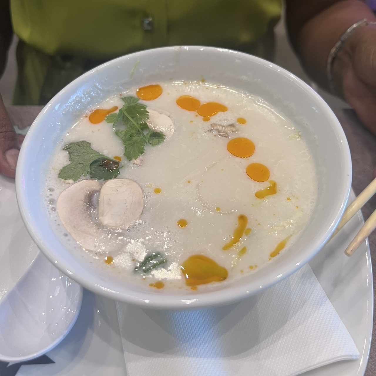 Sagradas Sopas - Tom Kha Gai