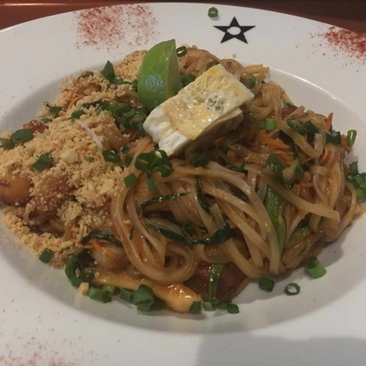 Pad thai de mariscos