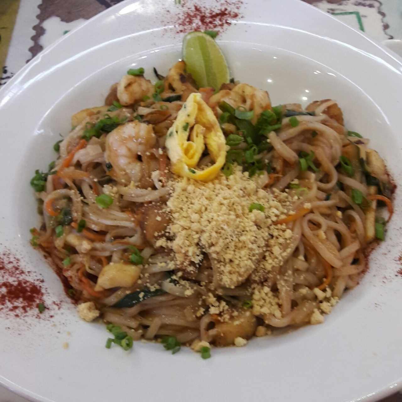 Pad thai de mariscos