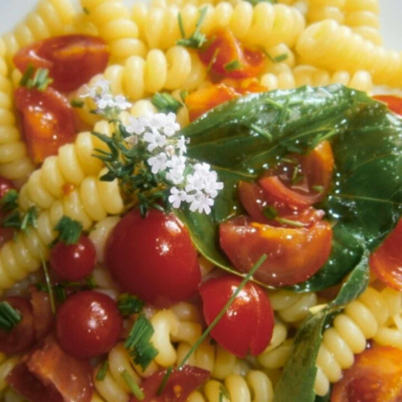 Pasta con salsa roja