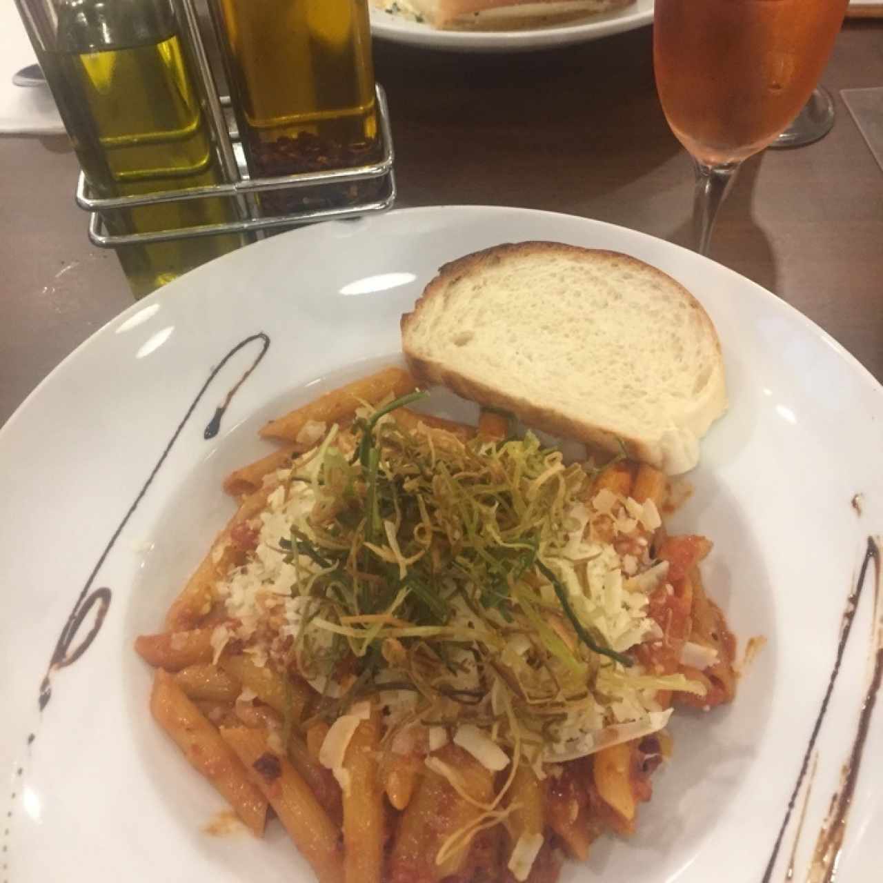 pasta al pesto de tomate seco 