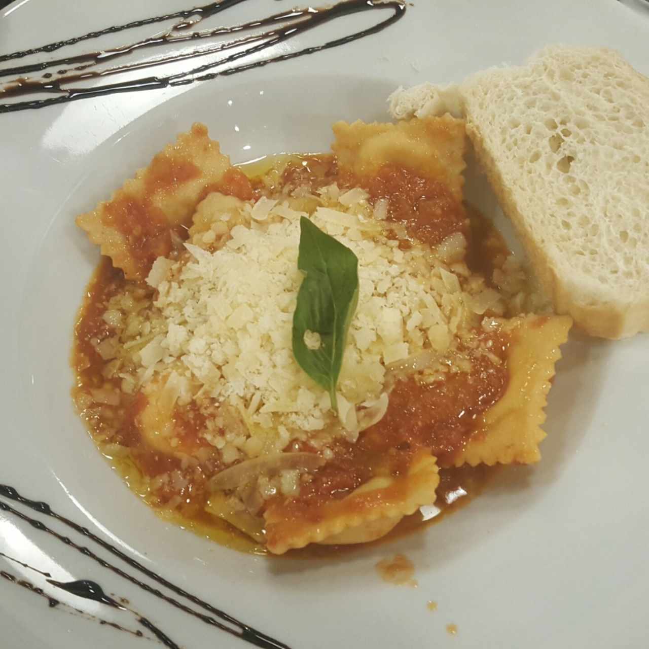 Raviolis cuatro quesos