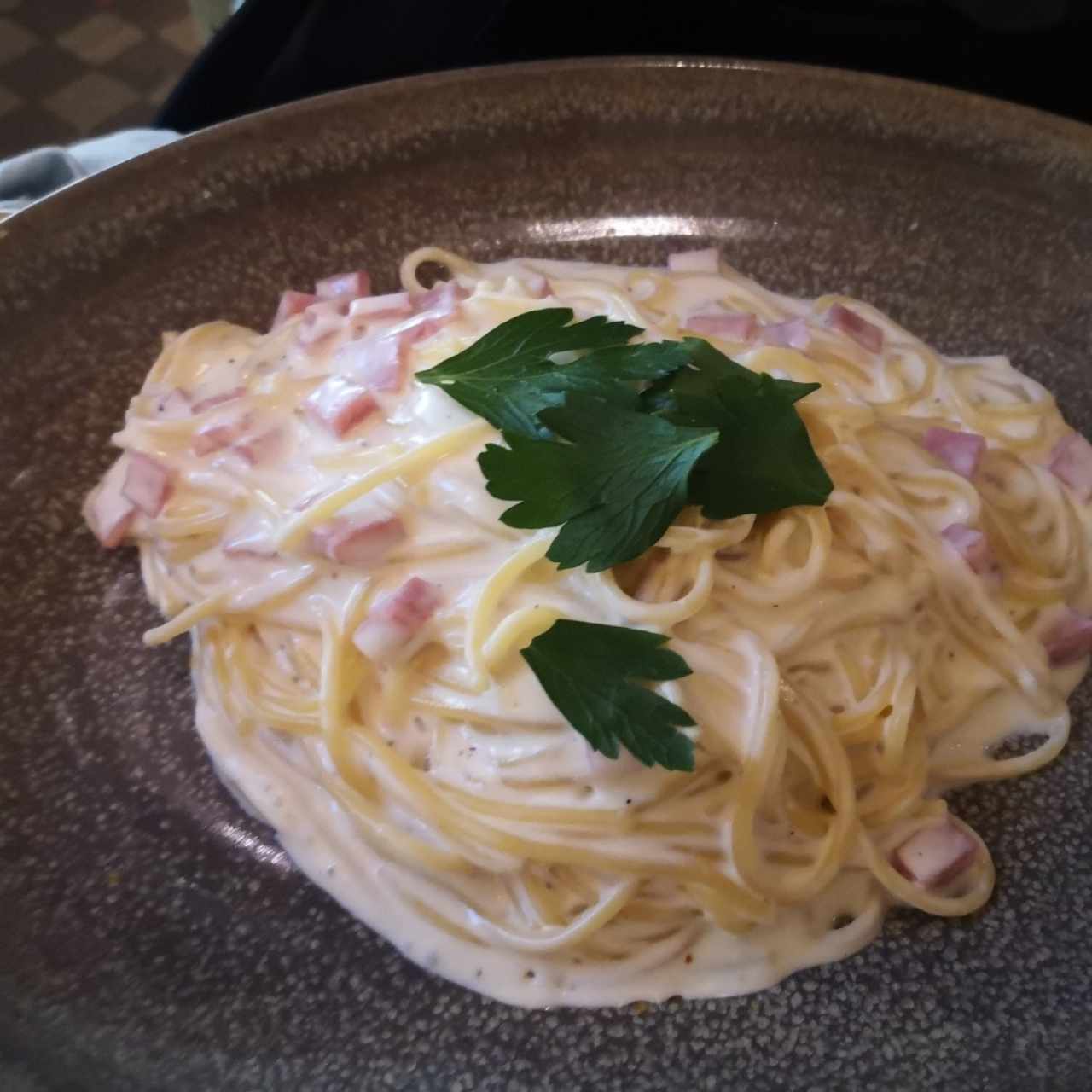 spaghetti carbonara