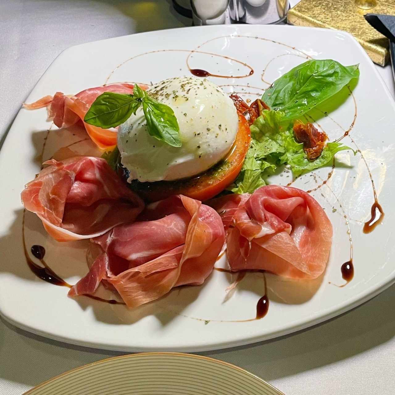 Entradas - Burrata all'italiana