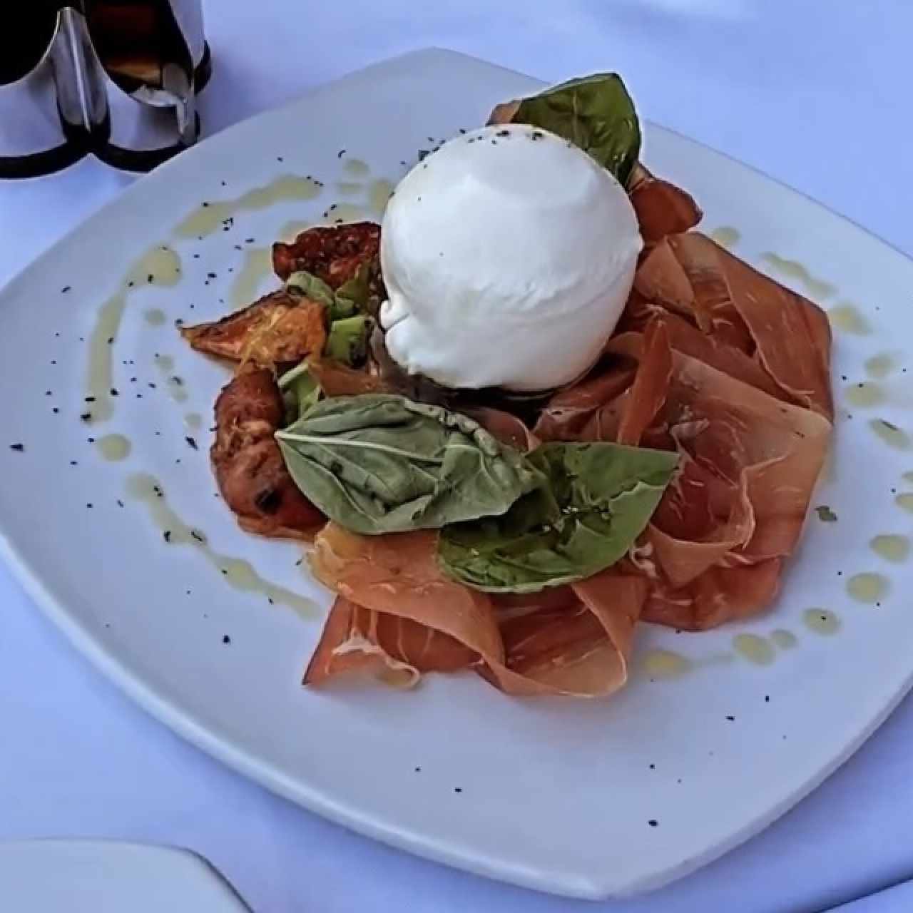 Entradas - Burrata all'italiana