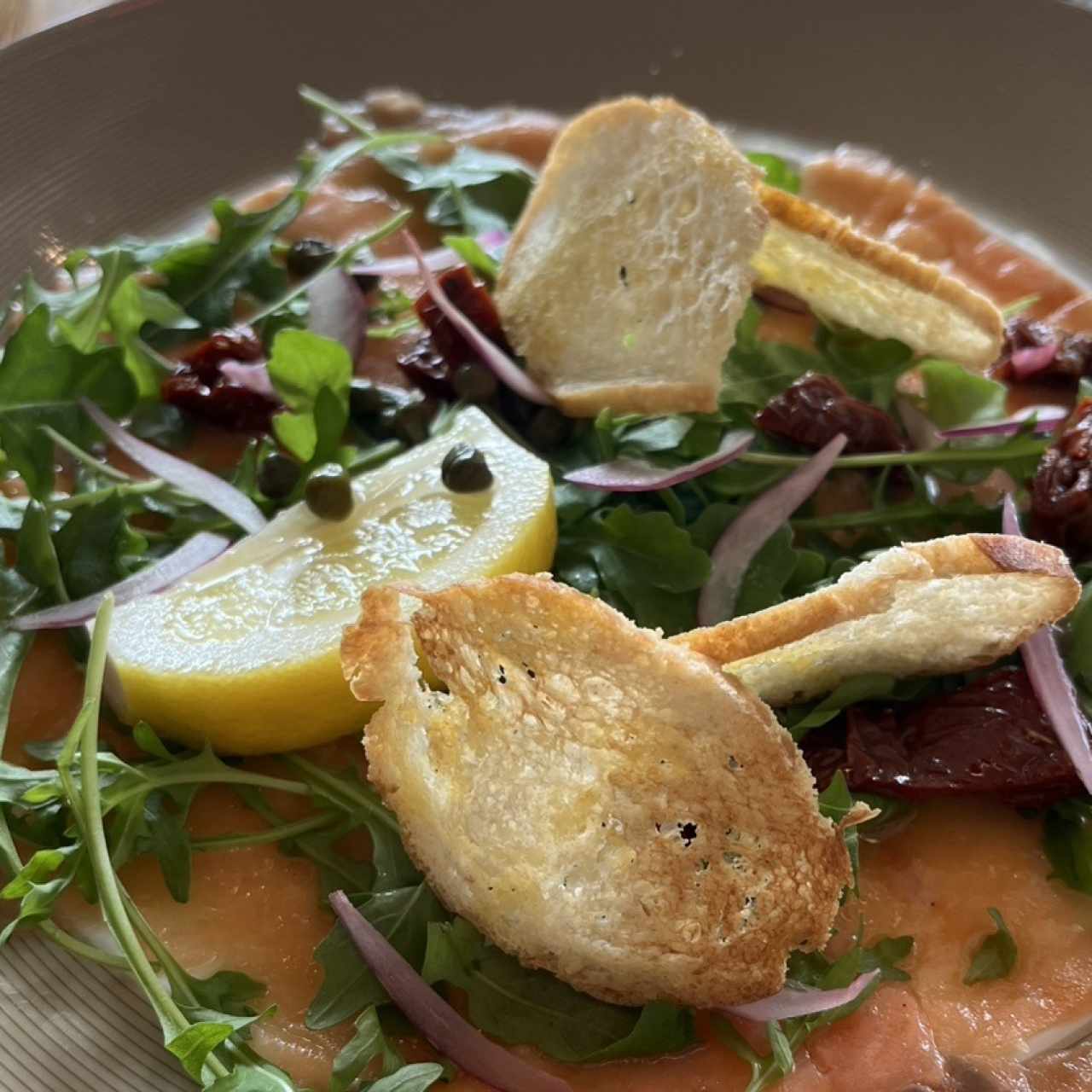 Entradas - Carpaccio de Salmón