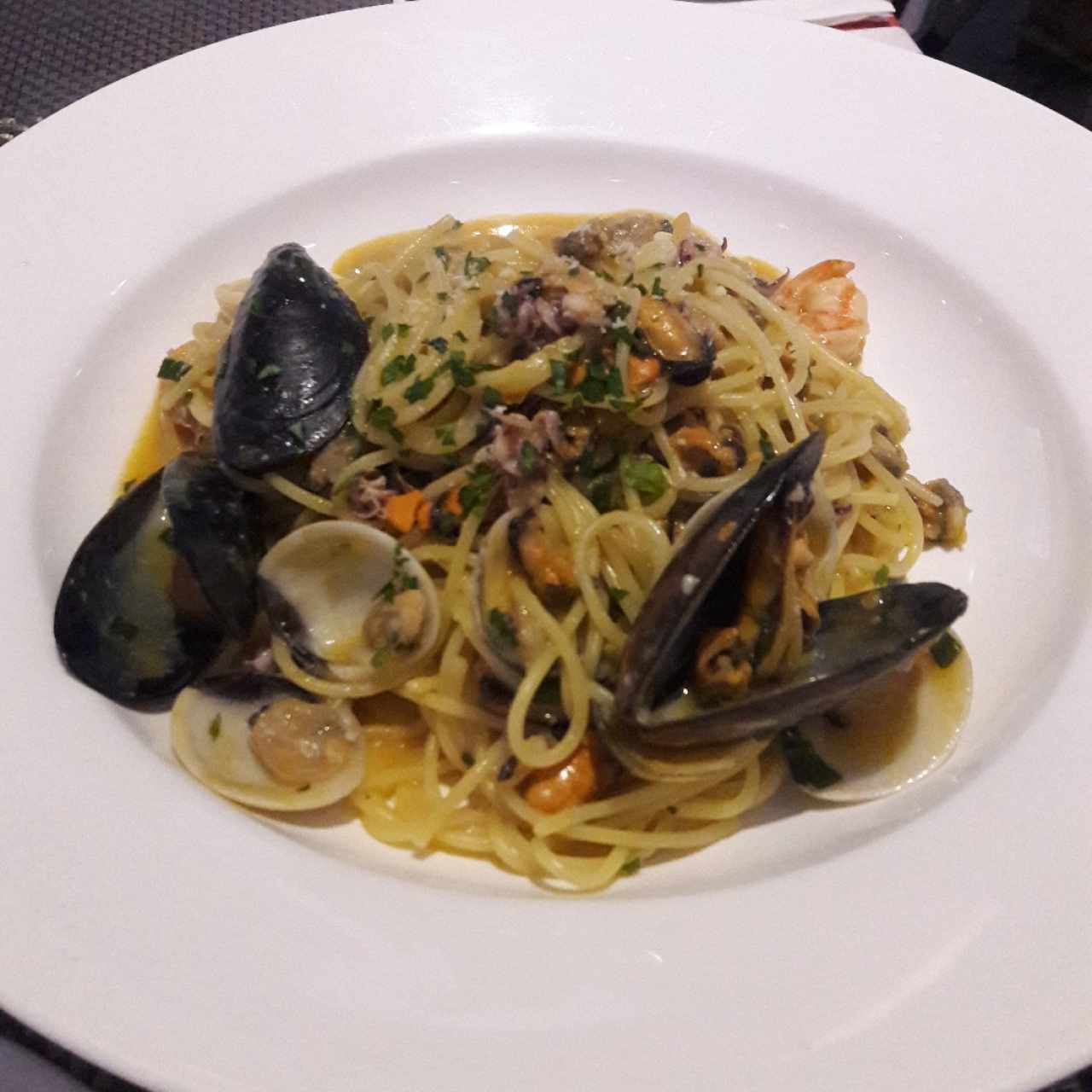 Spaguetti Fruti Di Mare