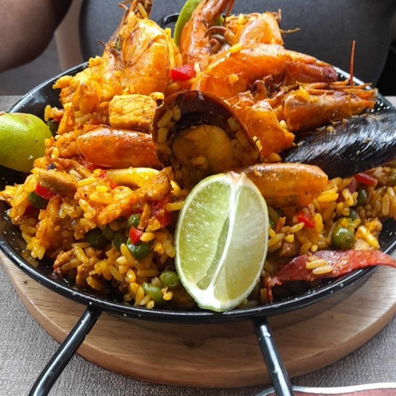 MARISCOS - PAELLA VALENCIANA