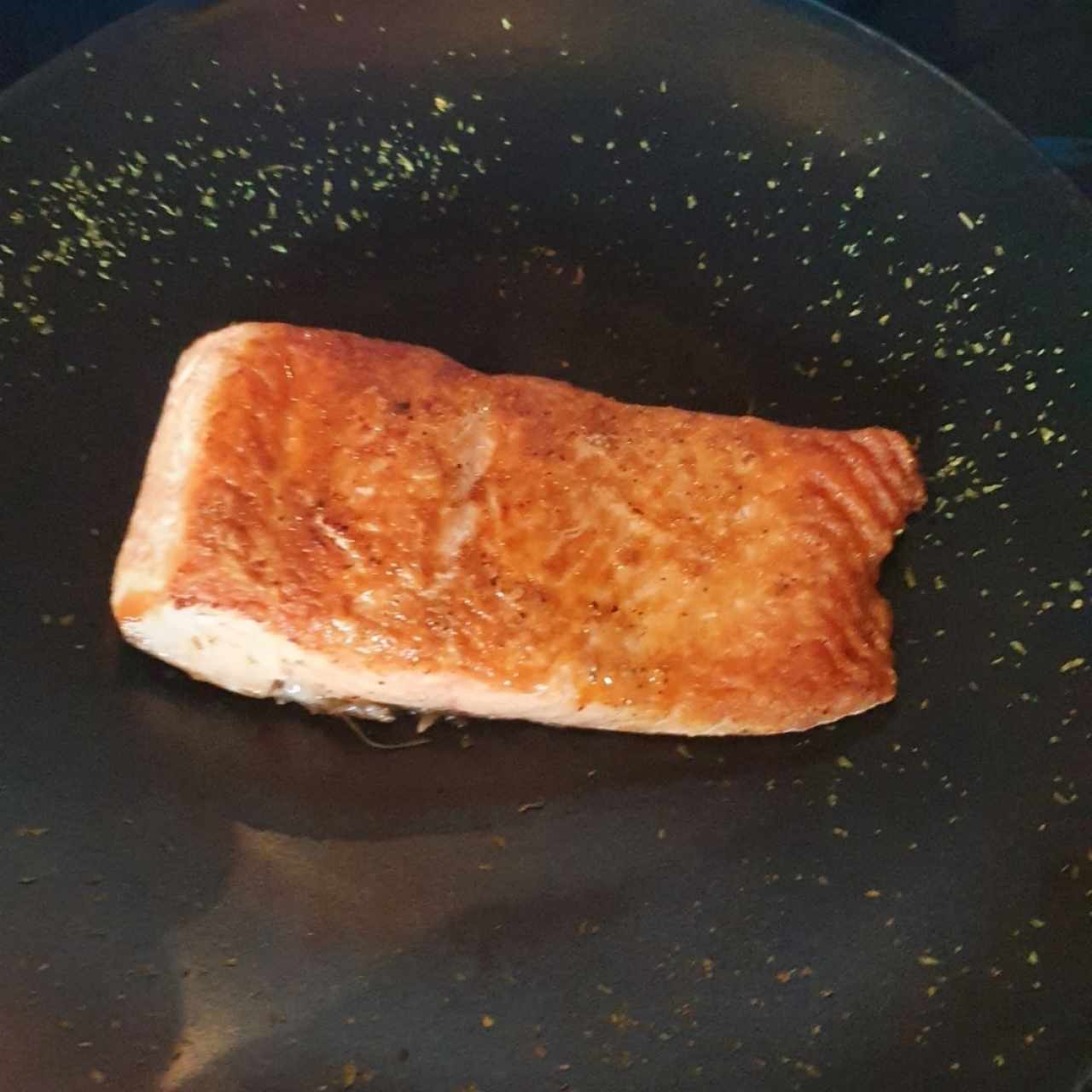 salmón a la parrilla