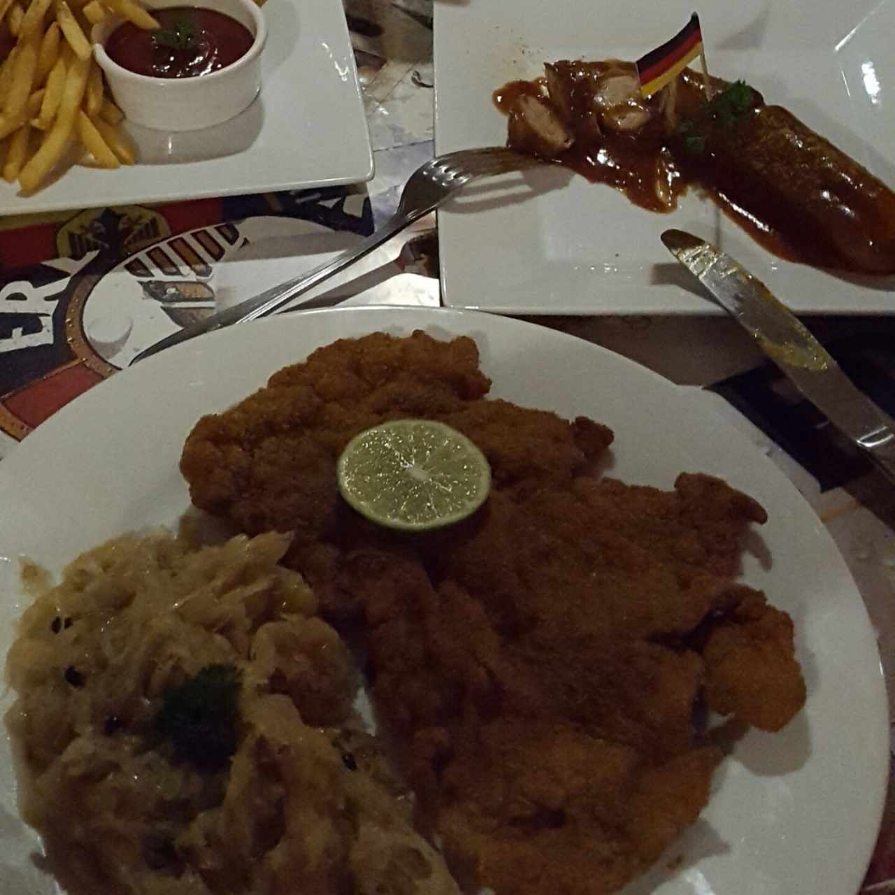 schnitzel con sauerkraut 