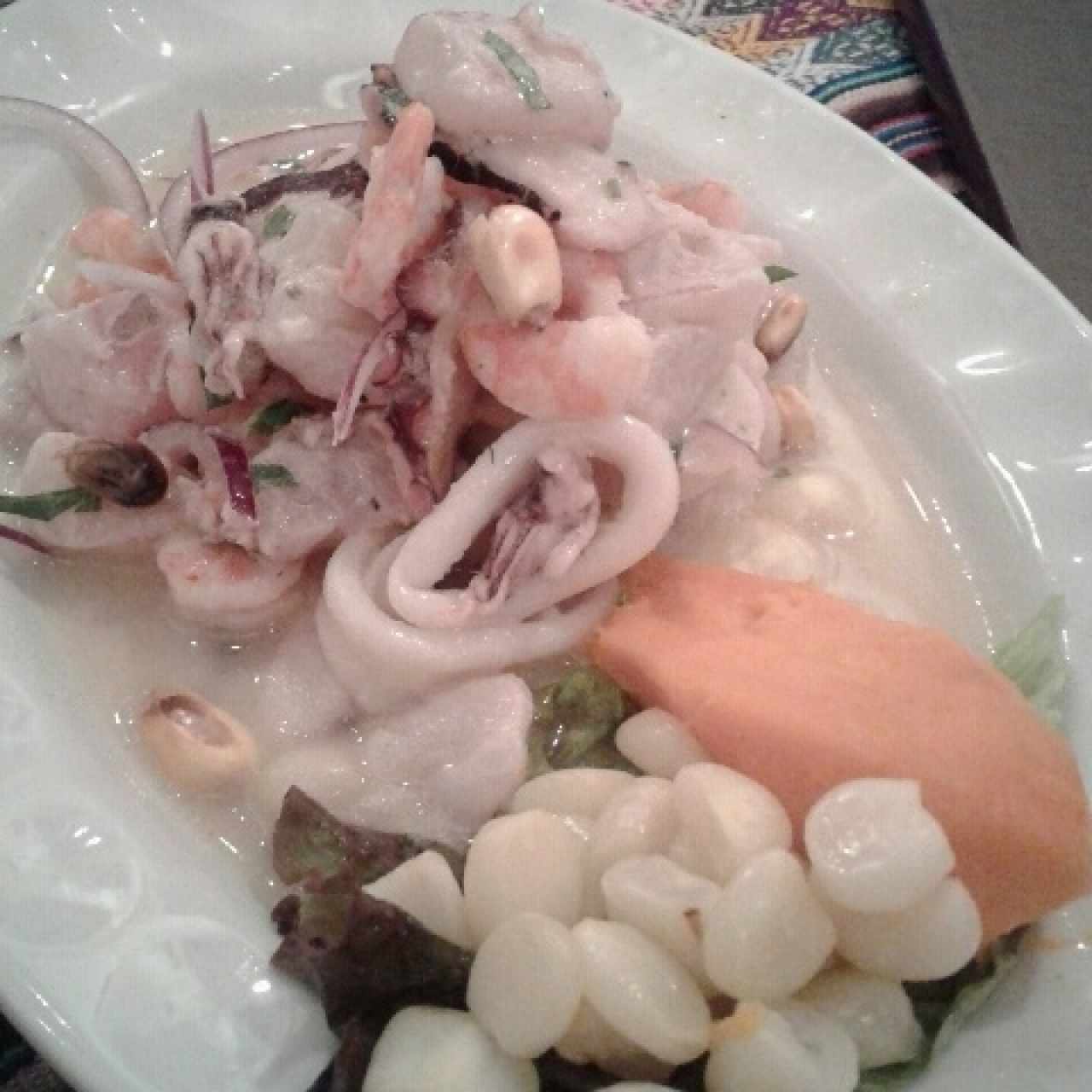 ceviche de mariscos