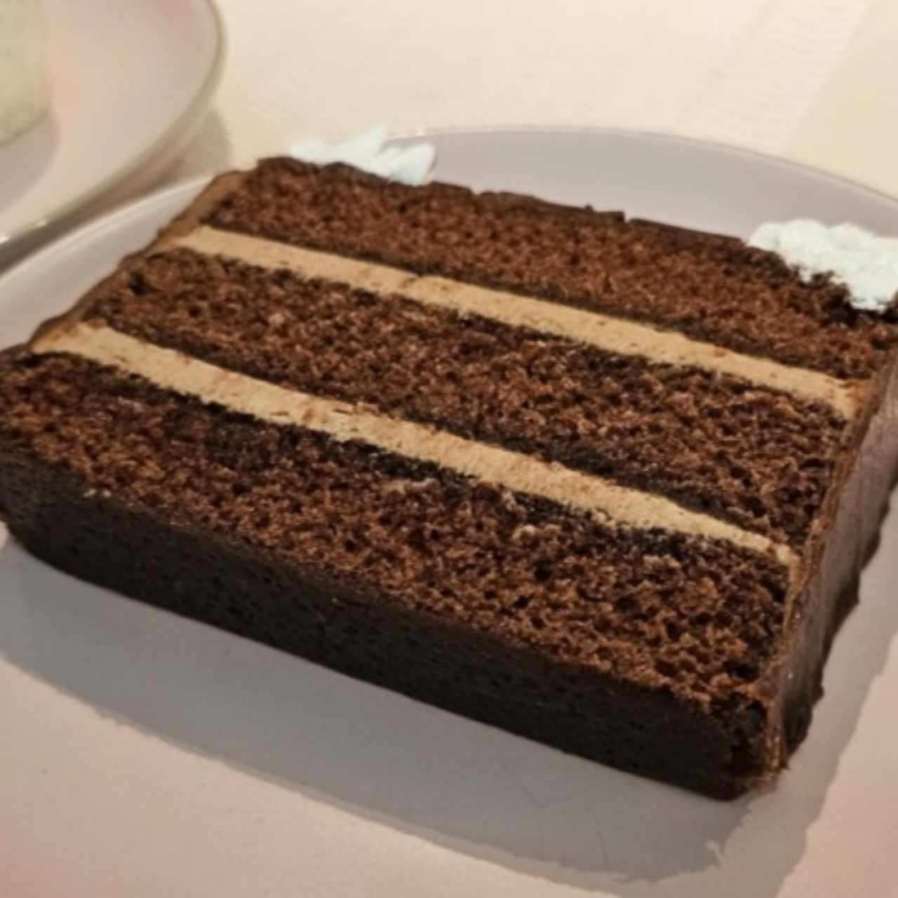 Cake de Chocolate con Chocolate porción