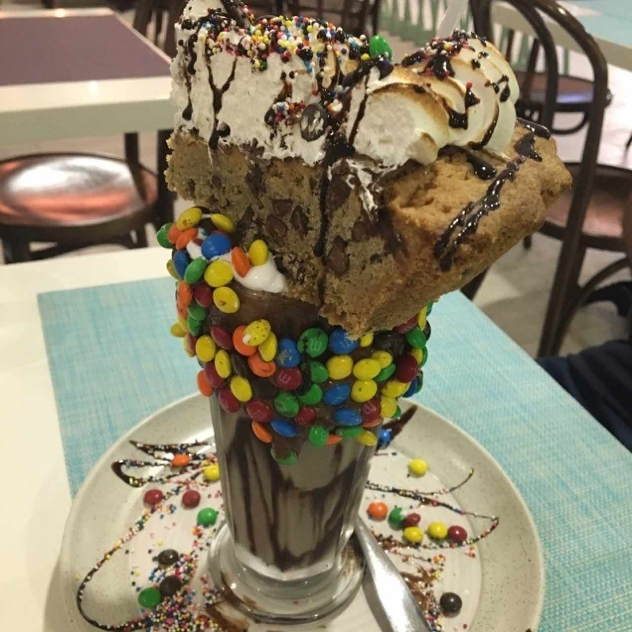 milkshake de chocolate y cookie pie