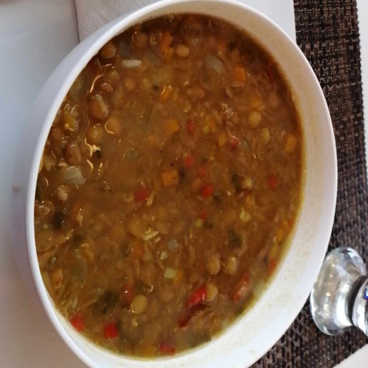 sopa de lentejas