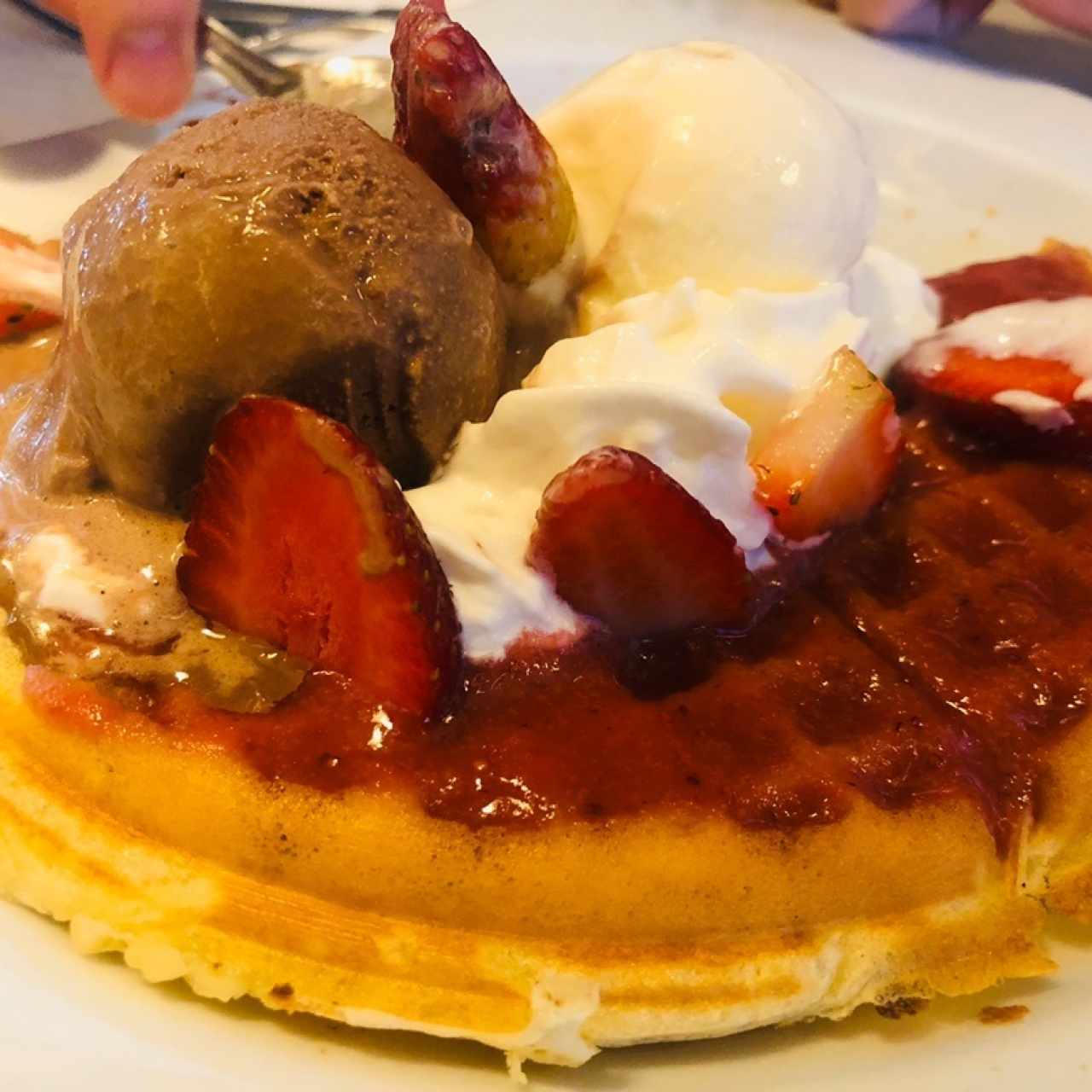 waffle with ice cream 