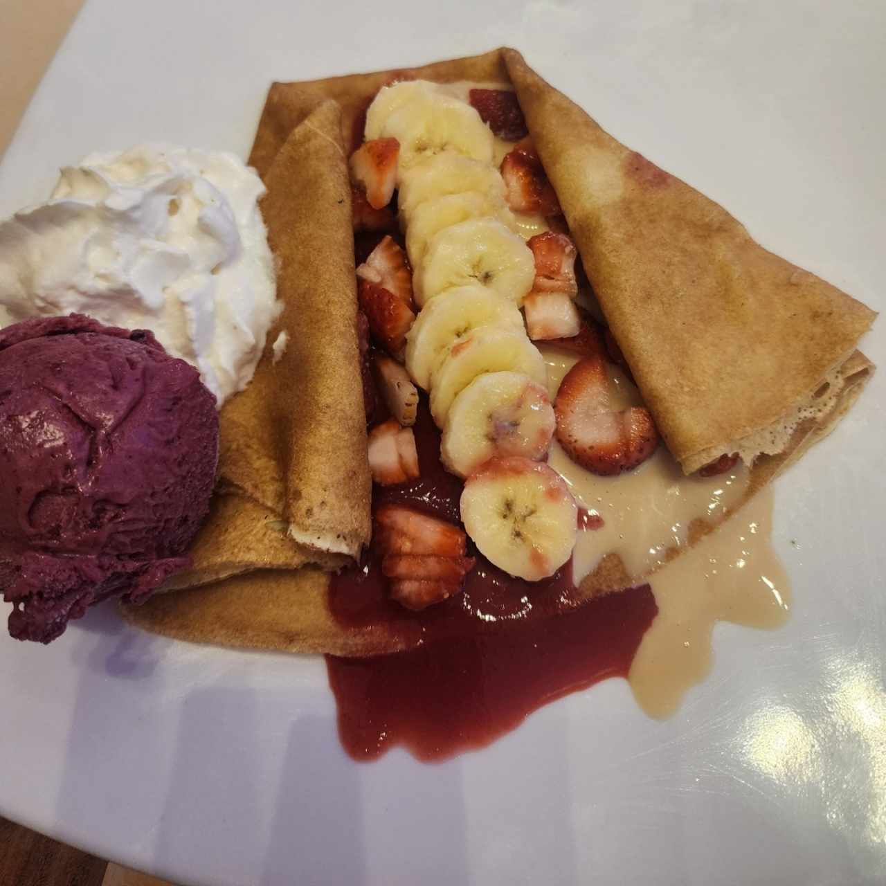 Ensalada Crepes y Waffles