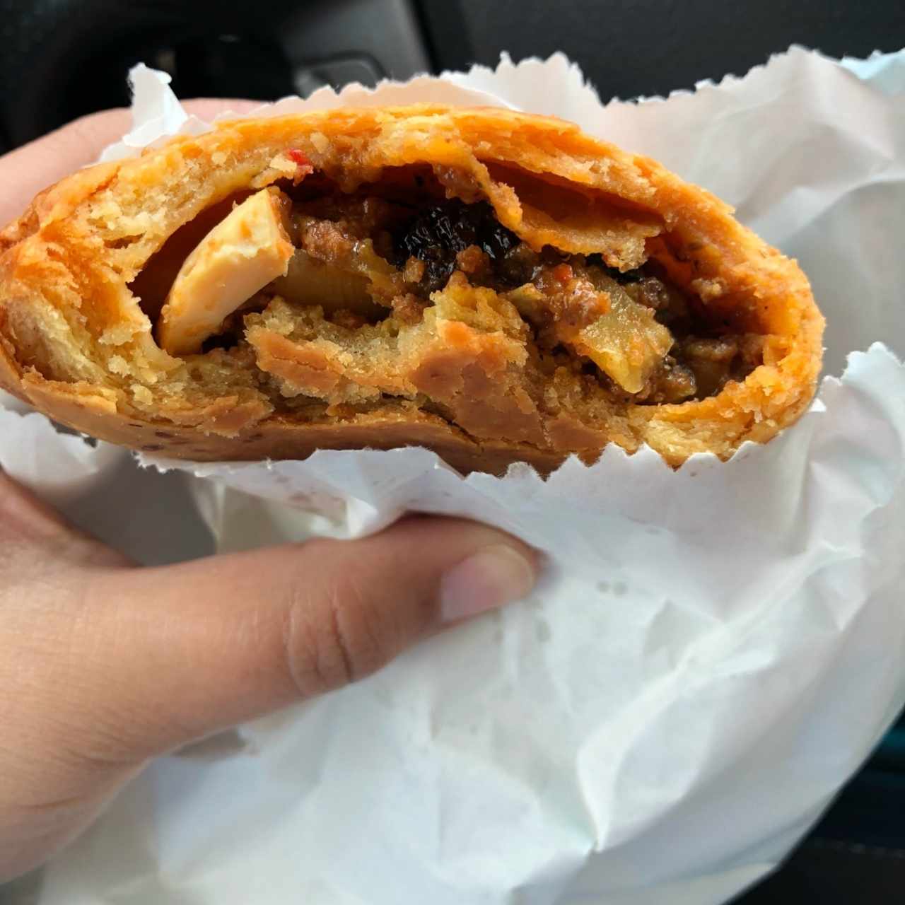 Empanada Chilena de Carne