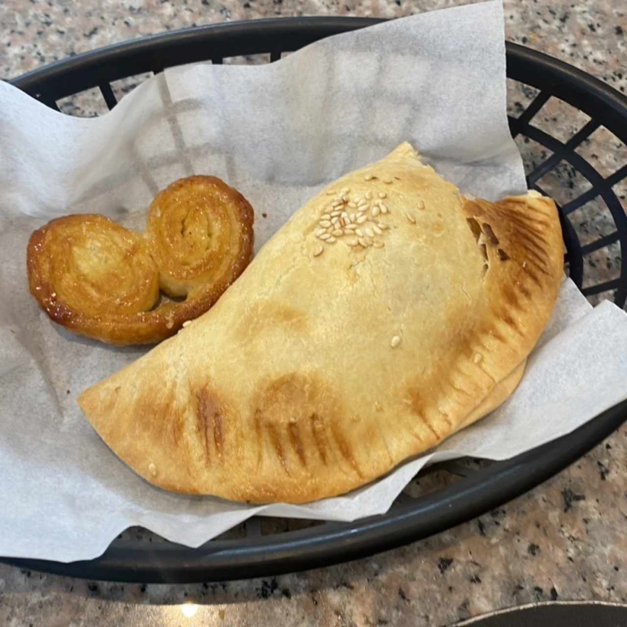 Empanada Artesana de Pollo