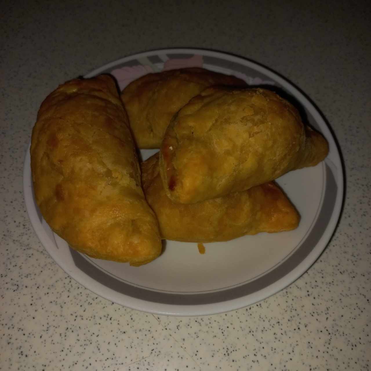 Empanaditas de queso ahumado