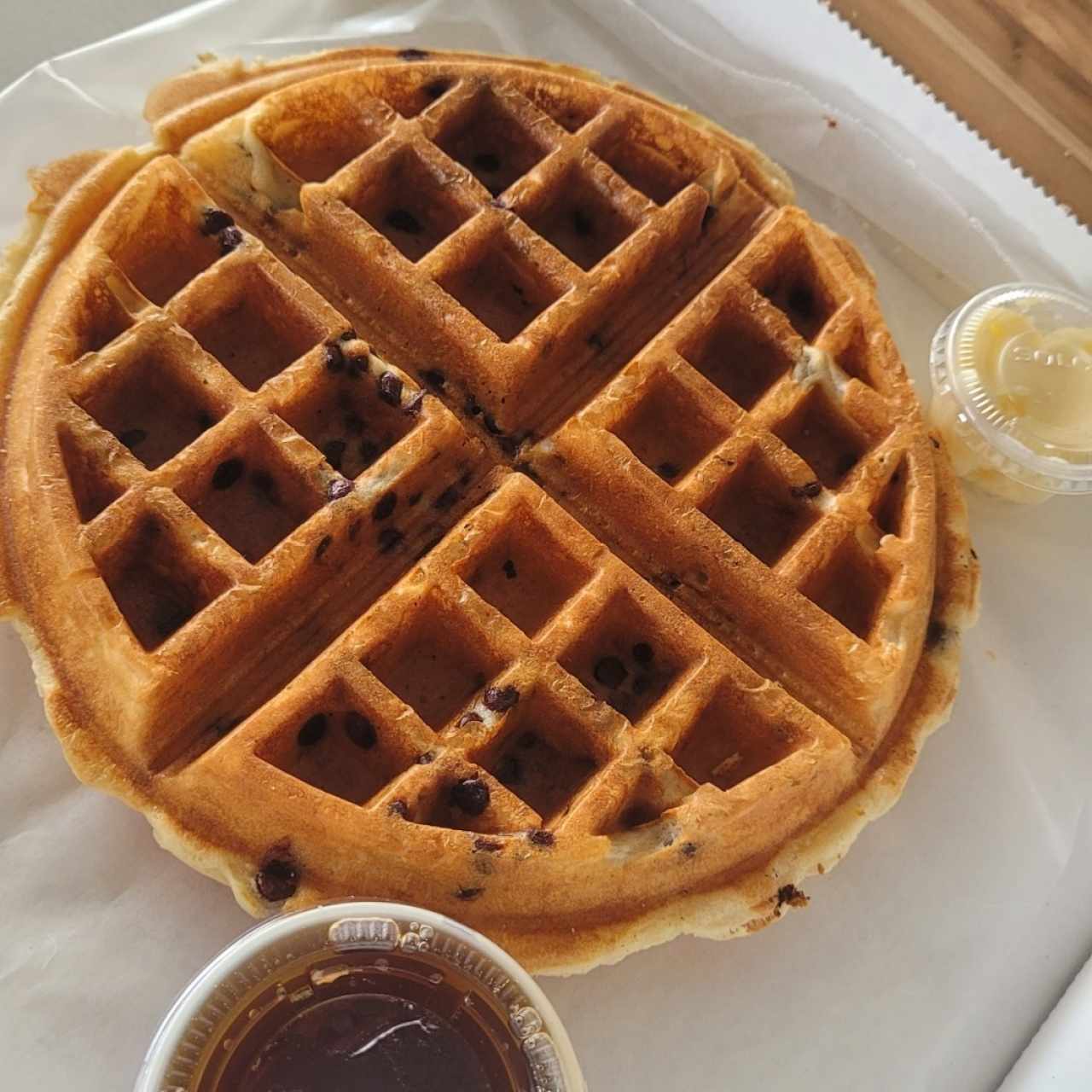 waffles con chispas de chocolate