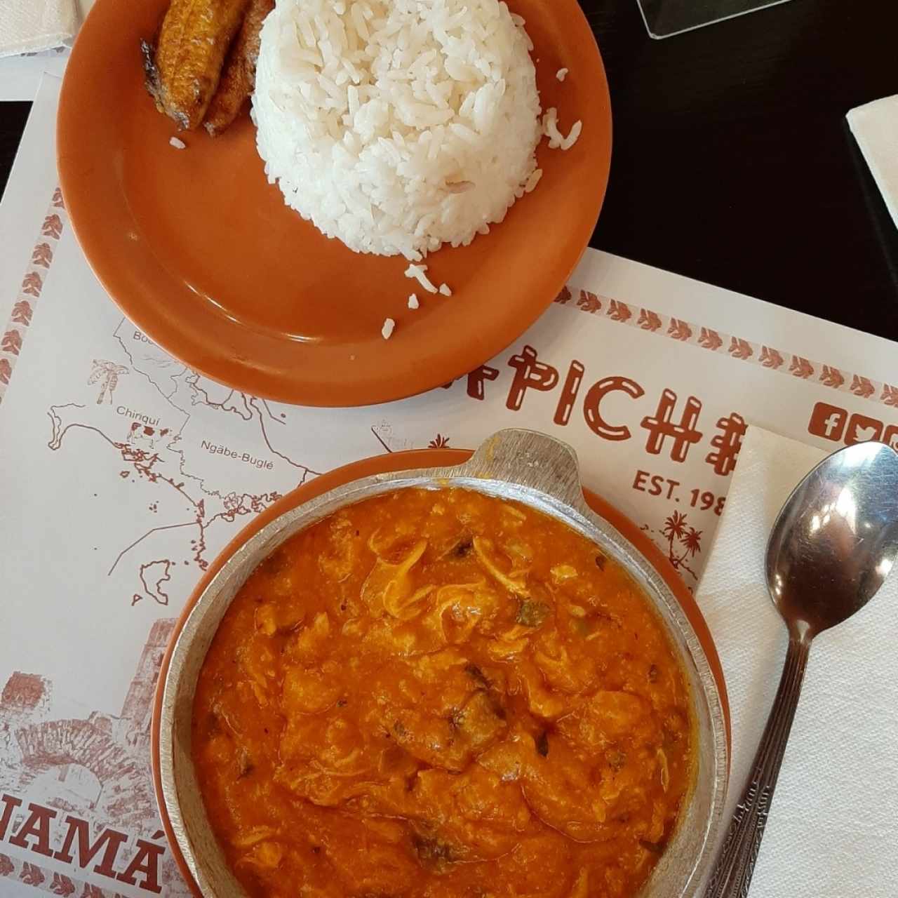 Tamal de olla y arroz