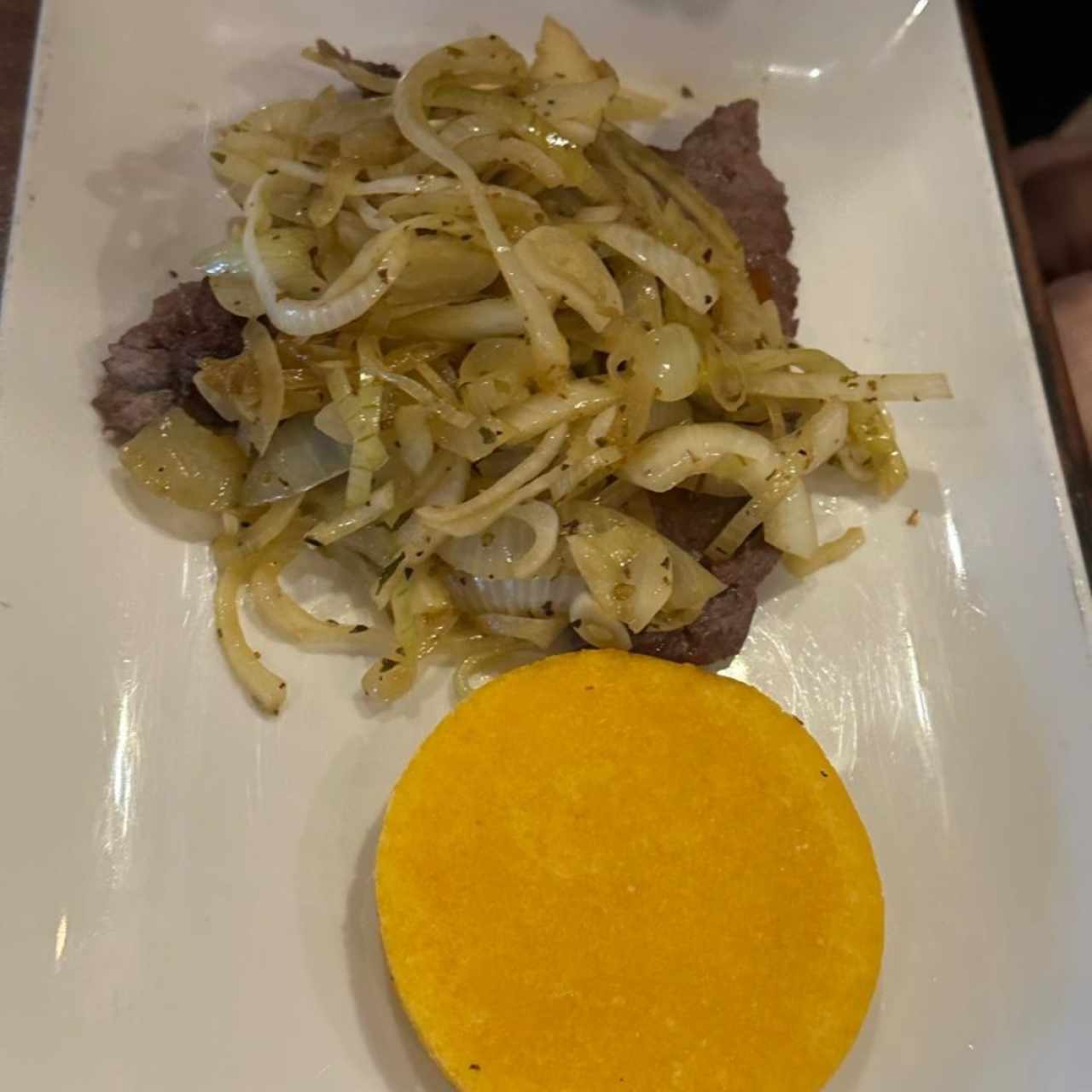 Especialidades - Bistec con tortilla 