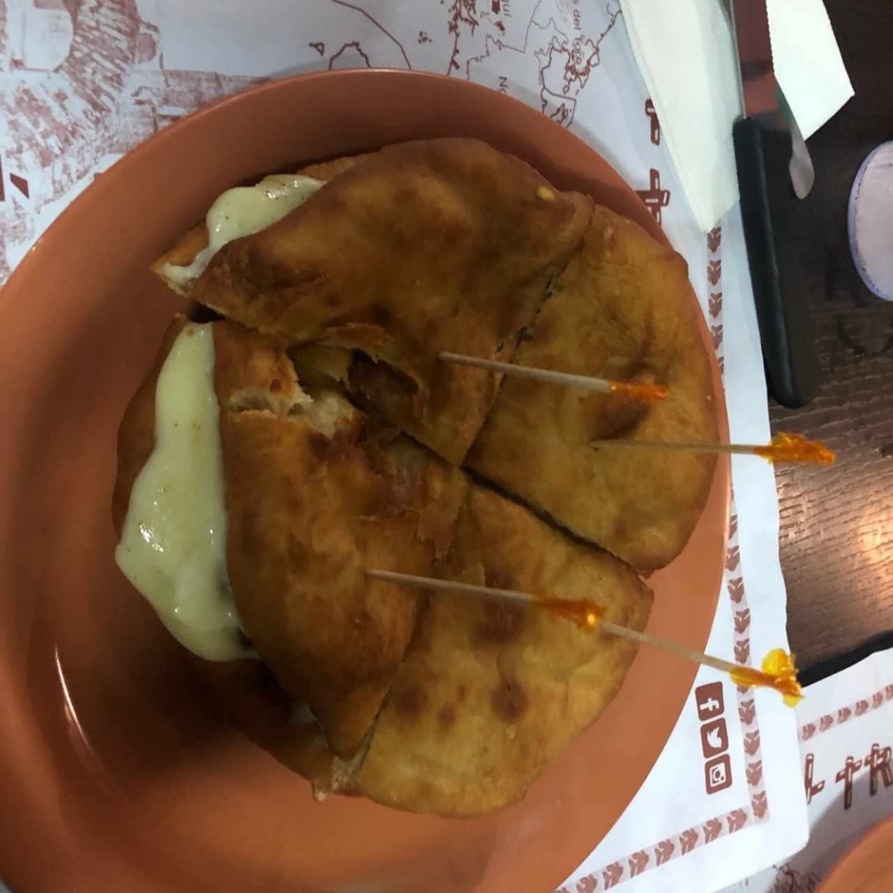 Emparedado de hojaldre con queso