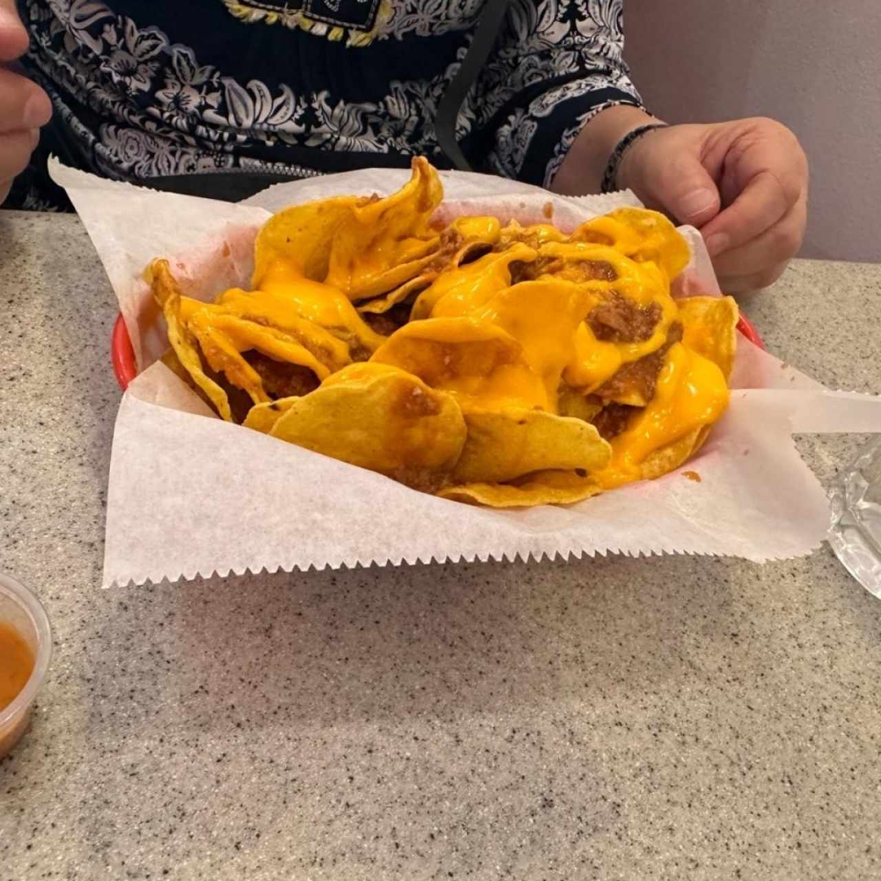 nachos queso