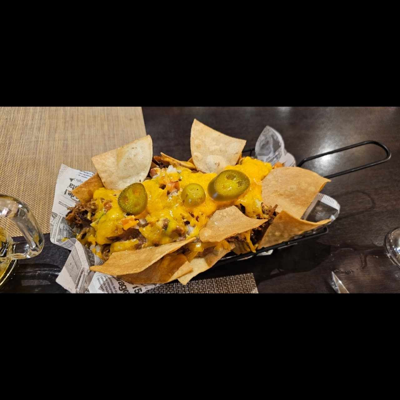 ENTRADAS - Nachos pulled pork