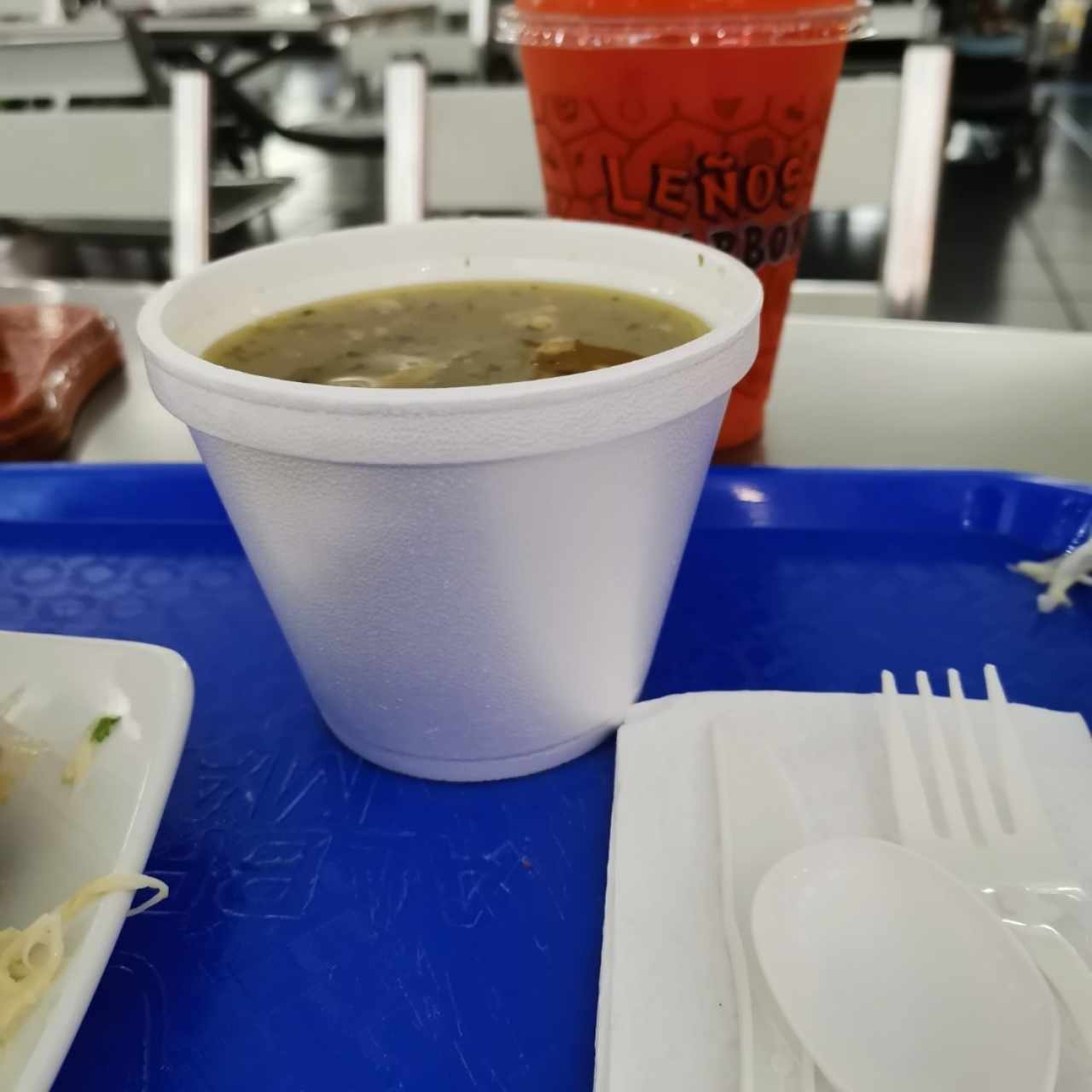 Sopa de pollo