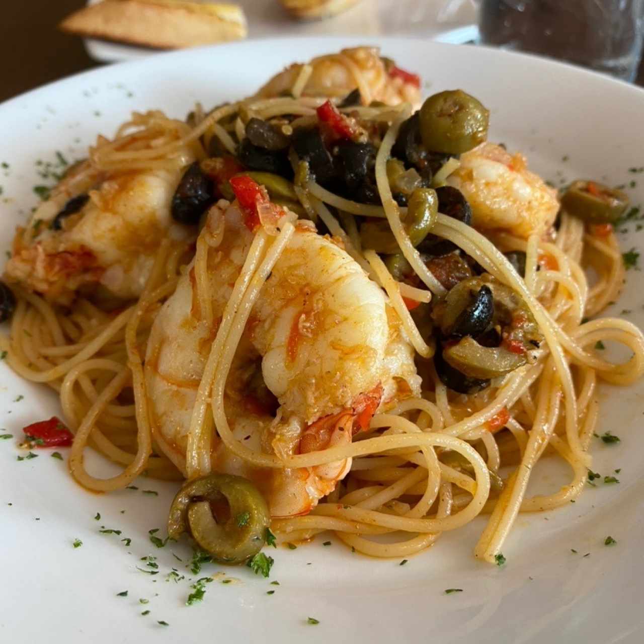 Spaghettini al óleo con langostinos 