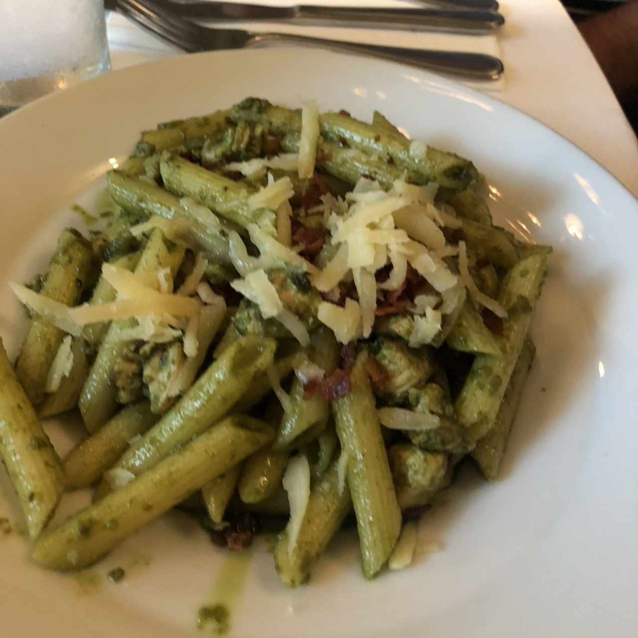 Pasta al pesto