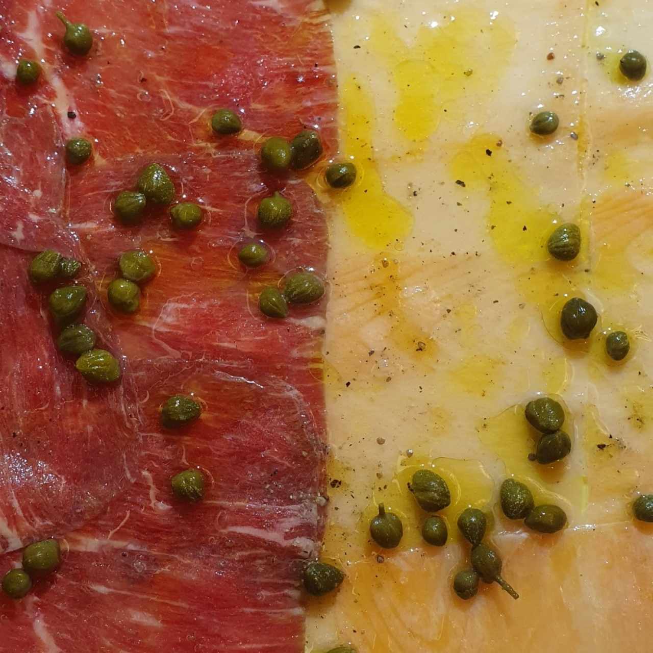 Carpaccio de res y salmon