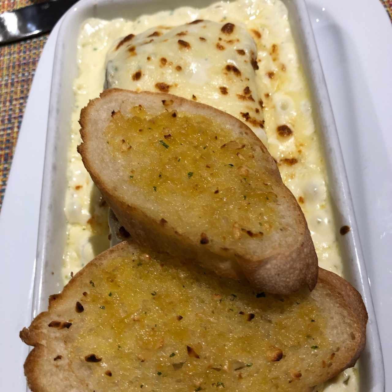 Ladaña gratinada de pollo