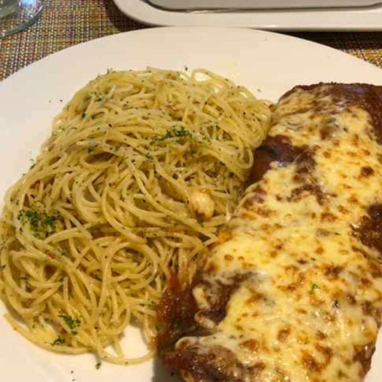 spaghetti a la parmesana 