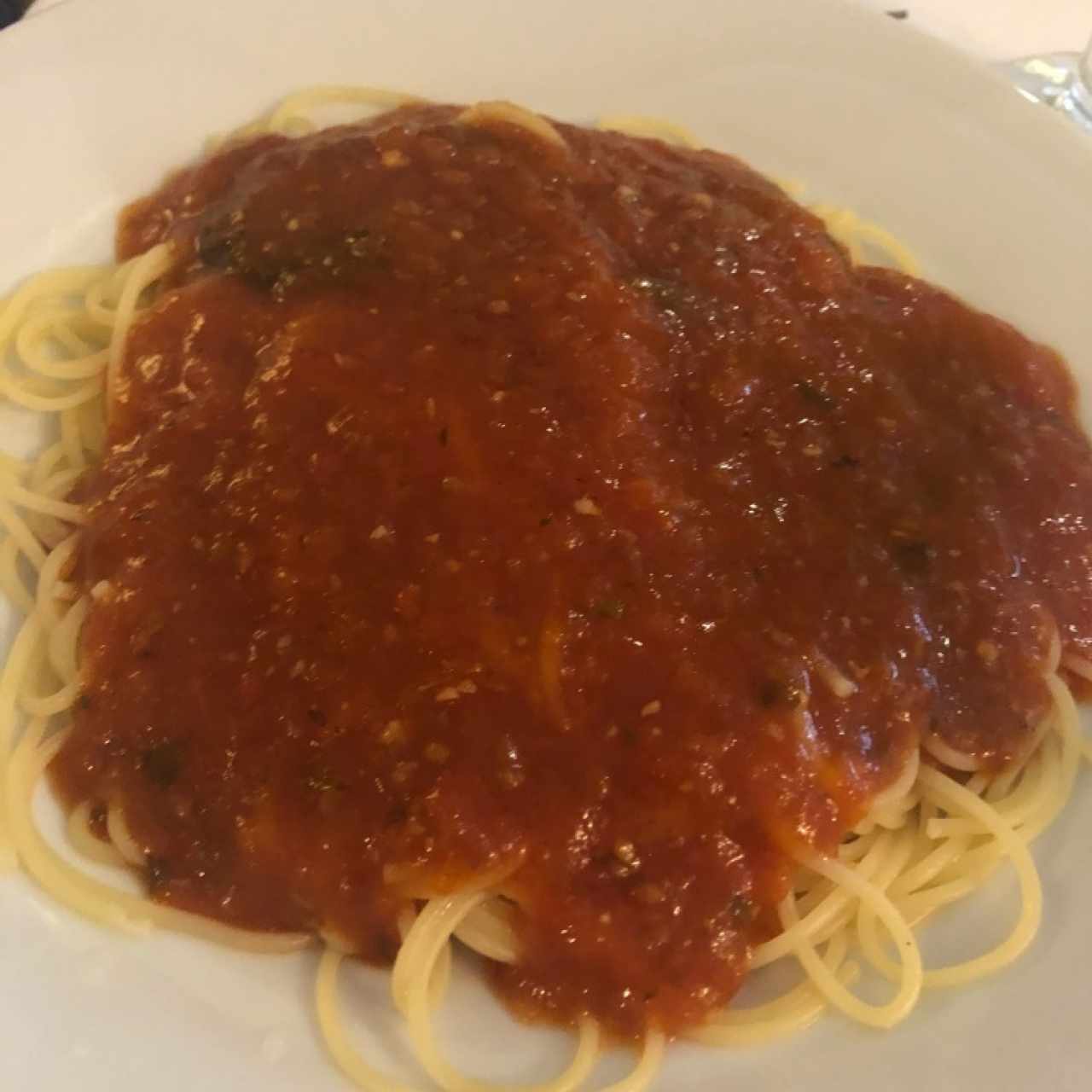 spaguetti al pomodoro