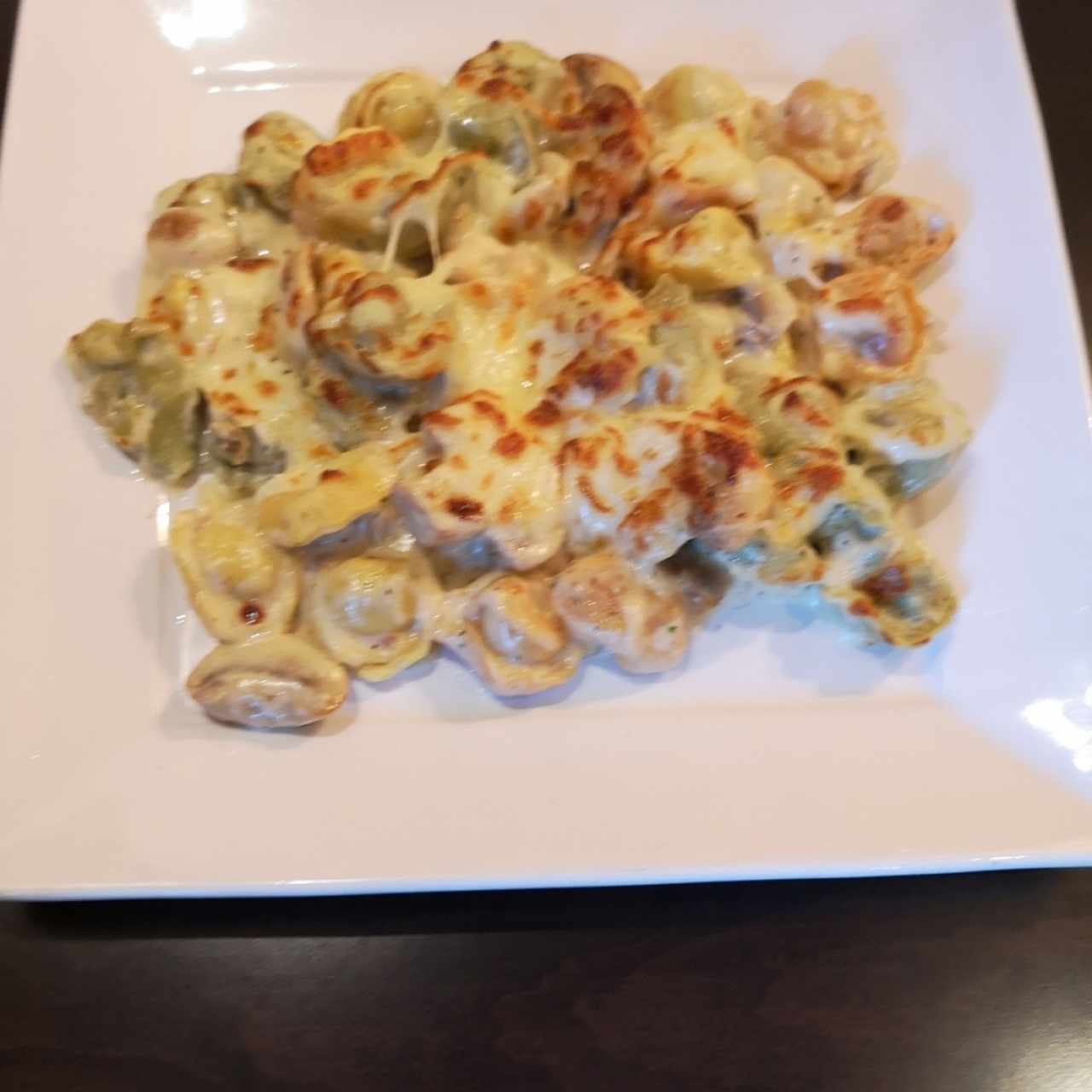 Tortellini de queso al gratín