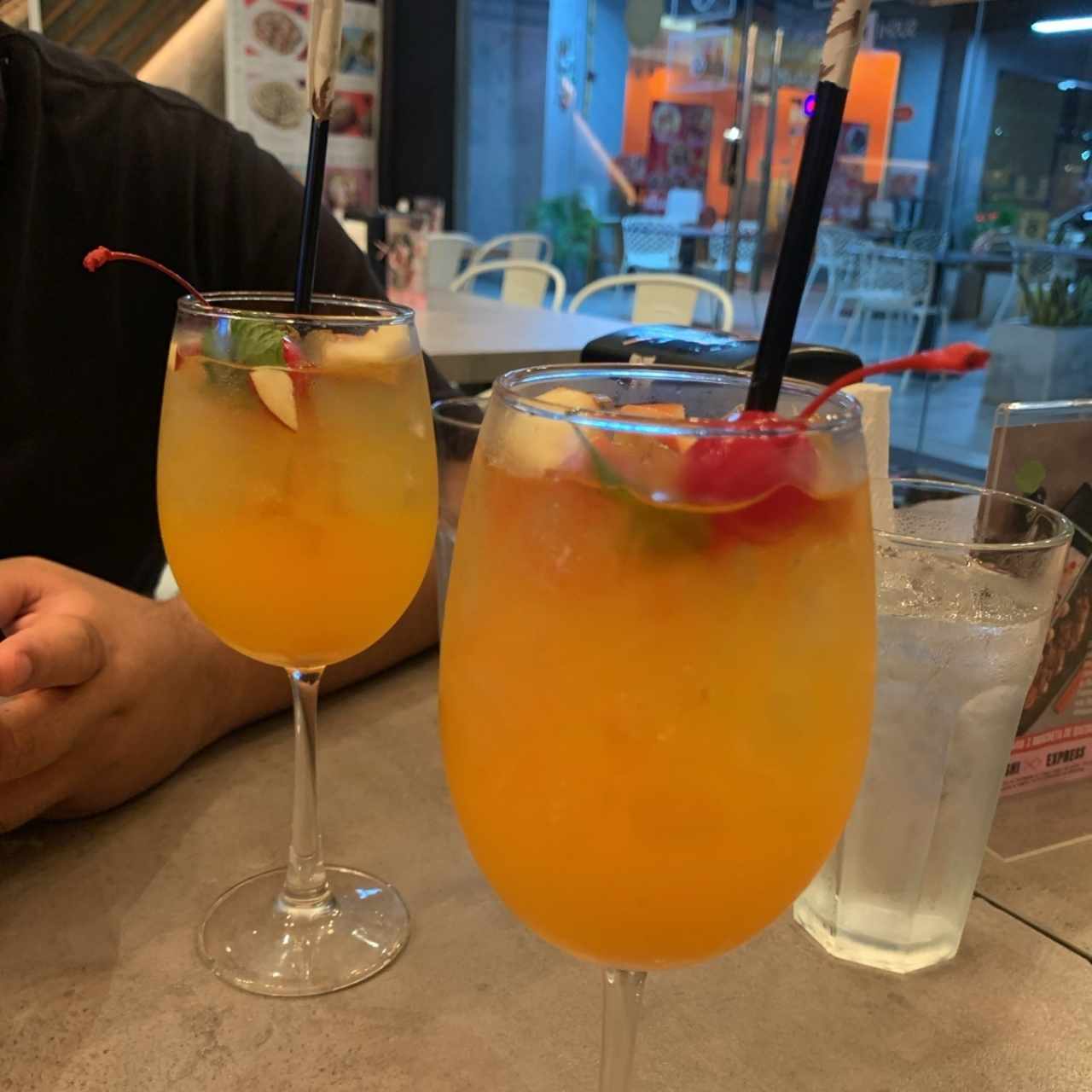 Sangria maracuya y mango