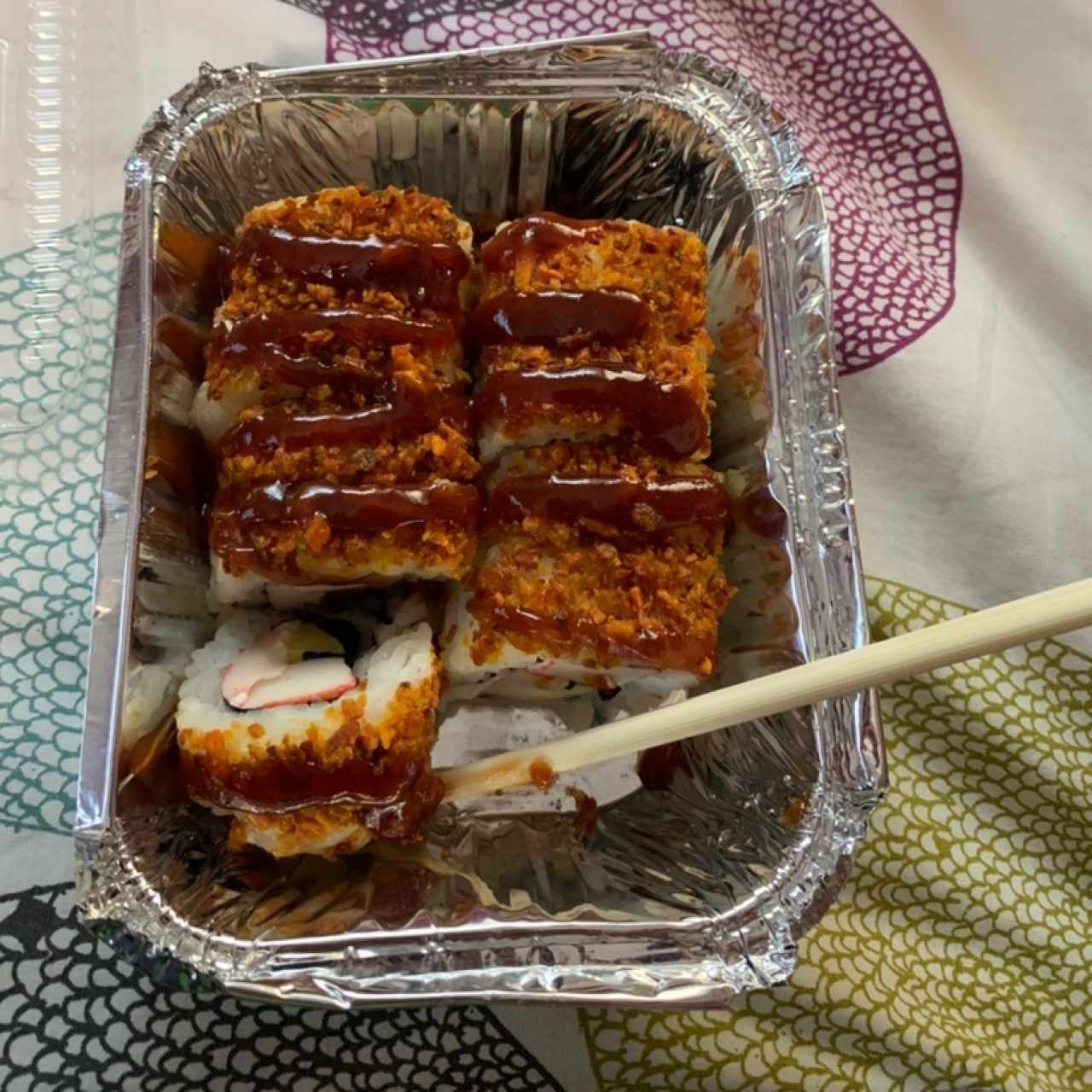 Kronchi Roll con salsa encima