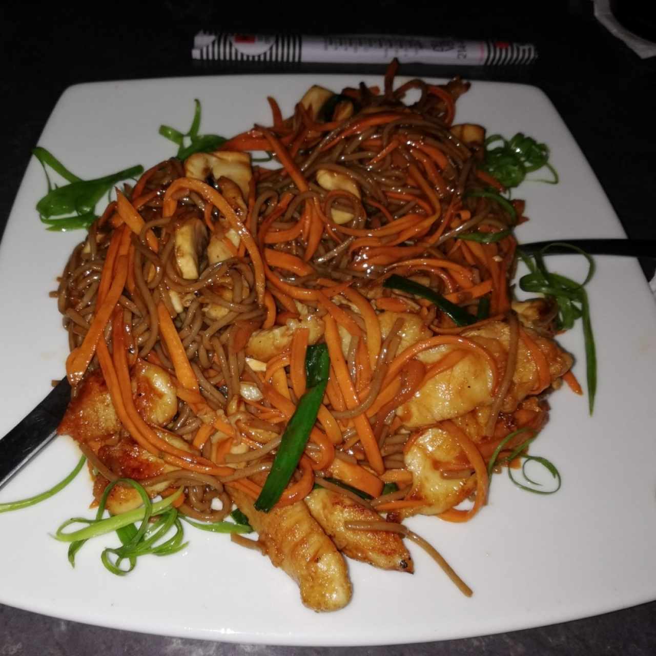 yakisoba de pollo 