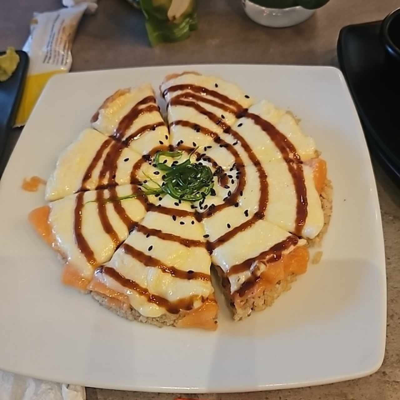 sushi pizza