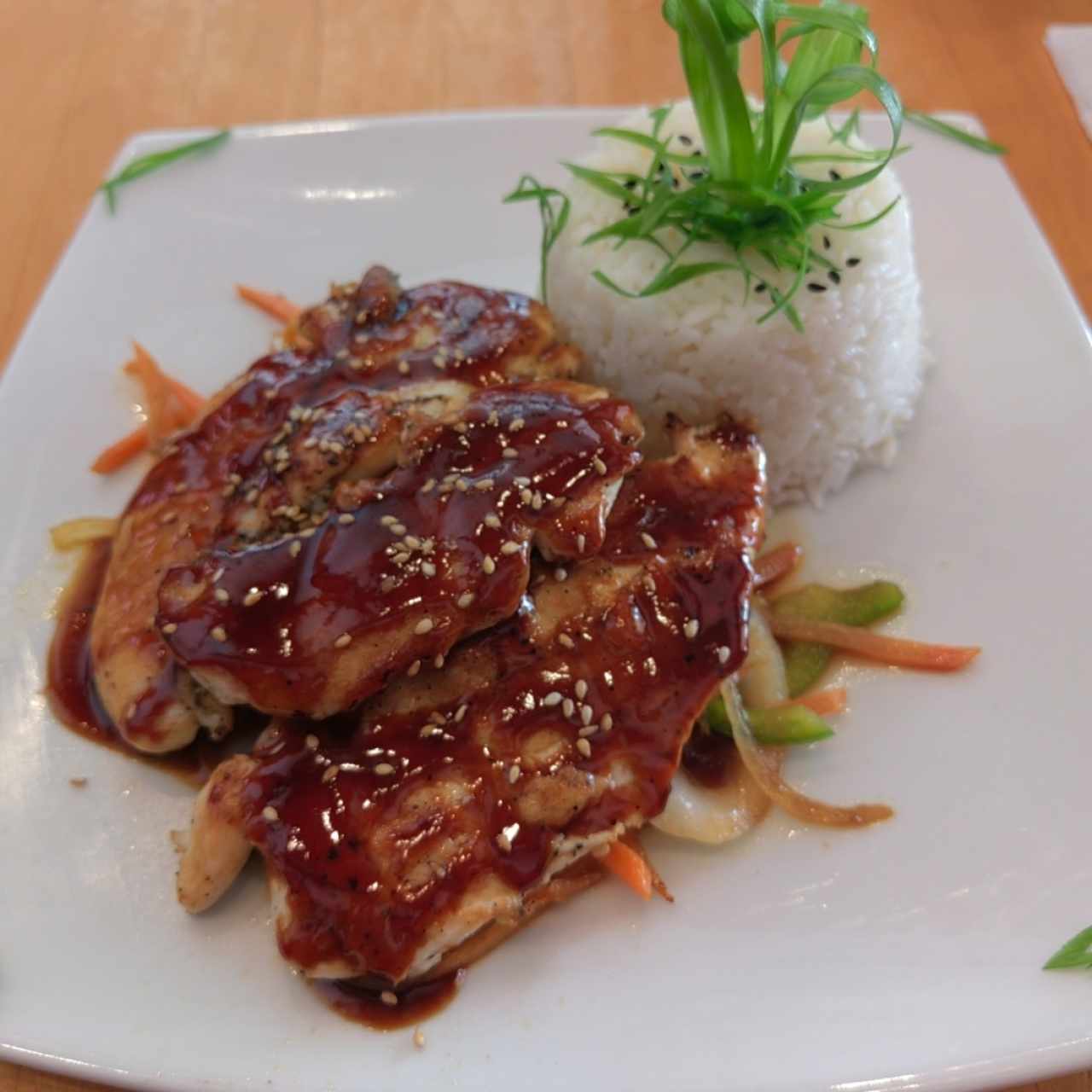 Pollo Teriyaki ~ $9.95