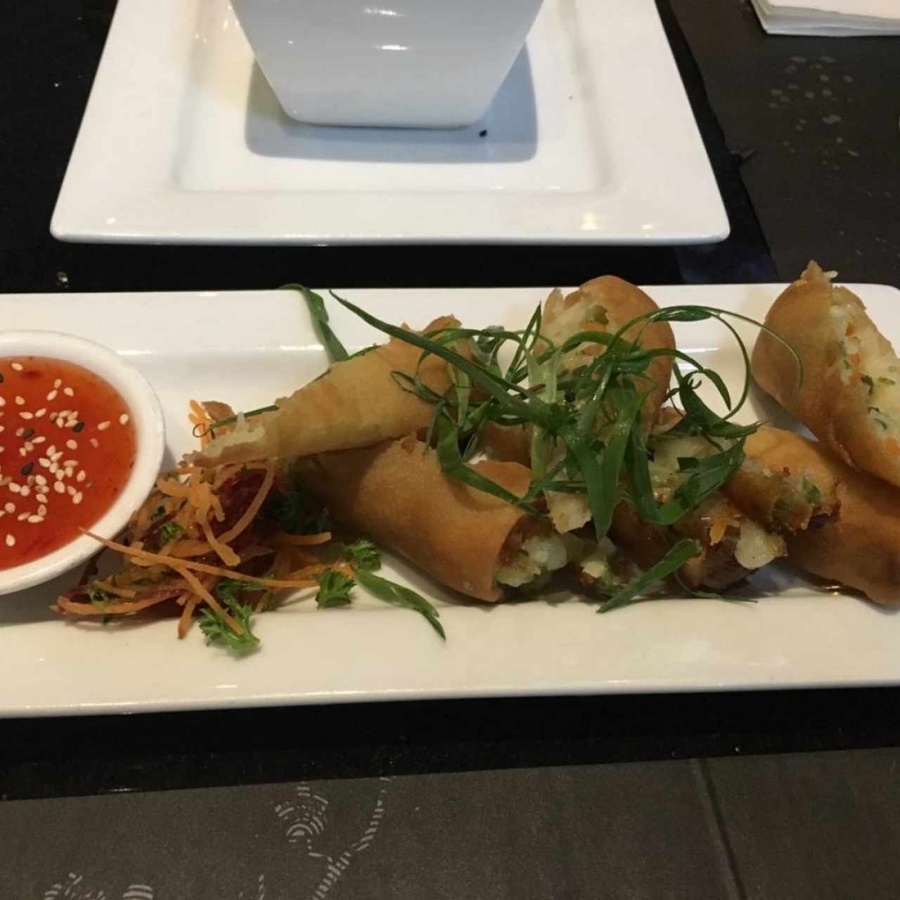 Entradas Calientes - Spring rolls