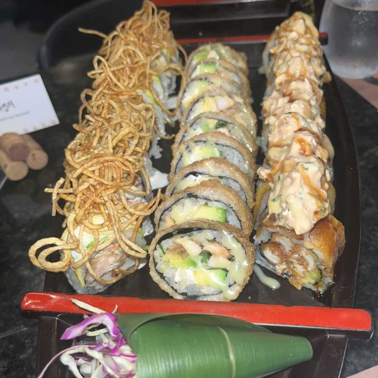 Rolls - Kraker, Toriniku e Istmo