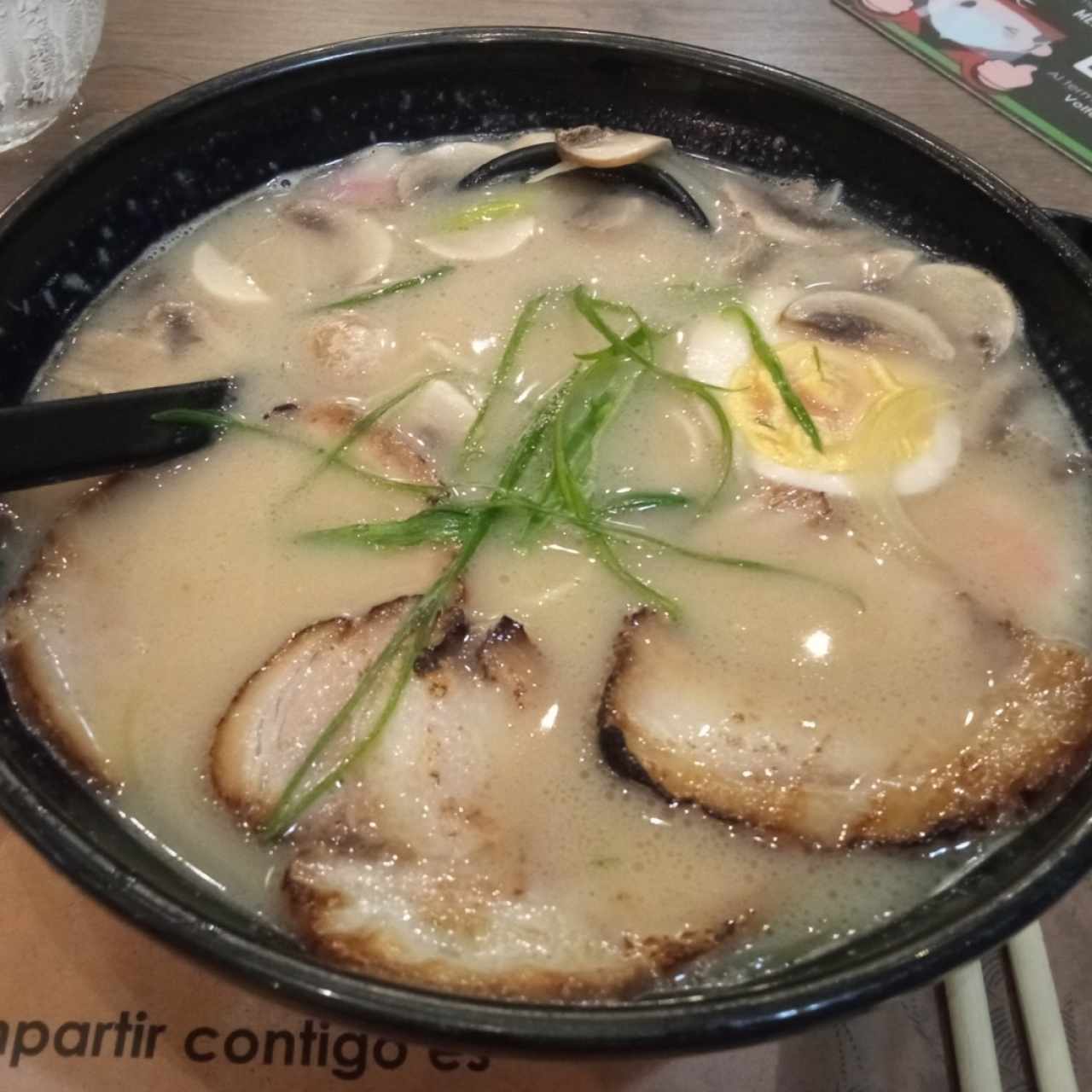 Sopas - Tsugoi Ramen