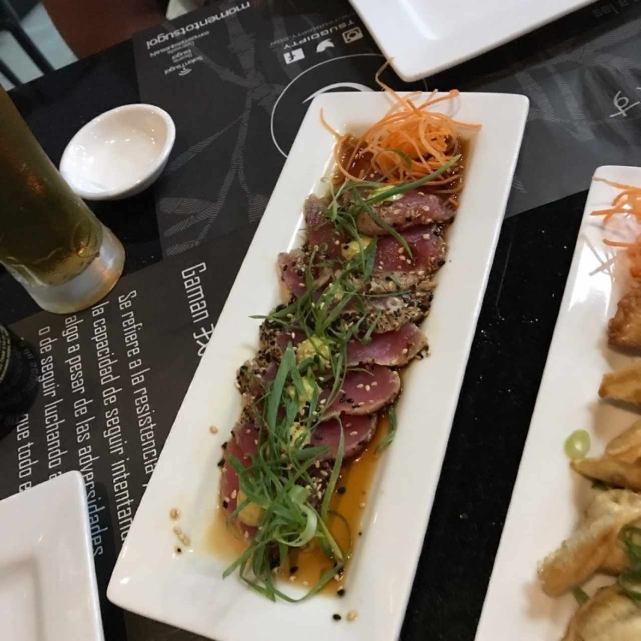 Entradas Frías - Tuna Tataki