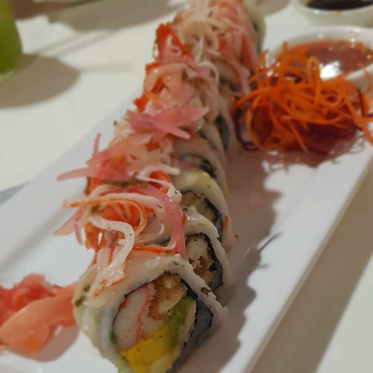 Rollos Especiales - Ceviche roll