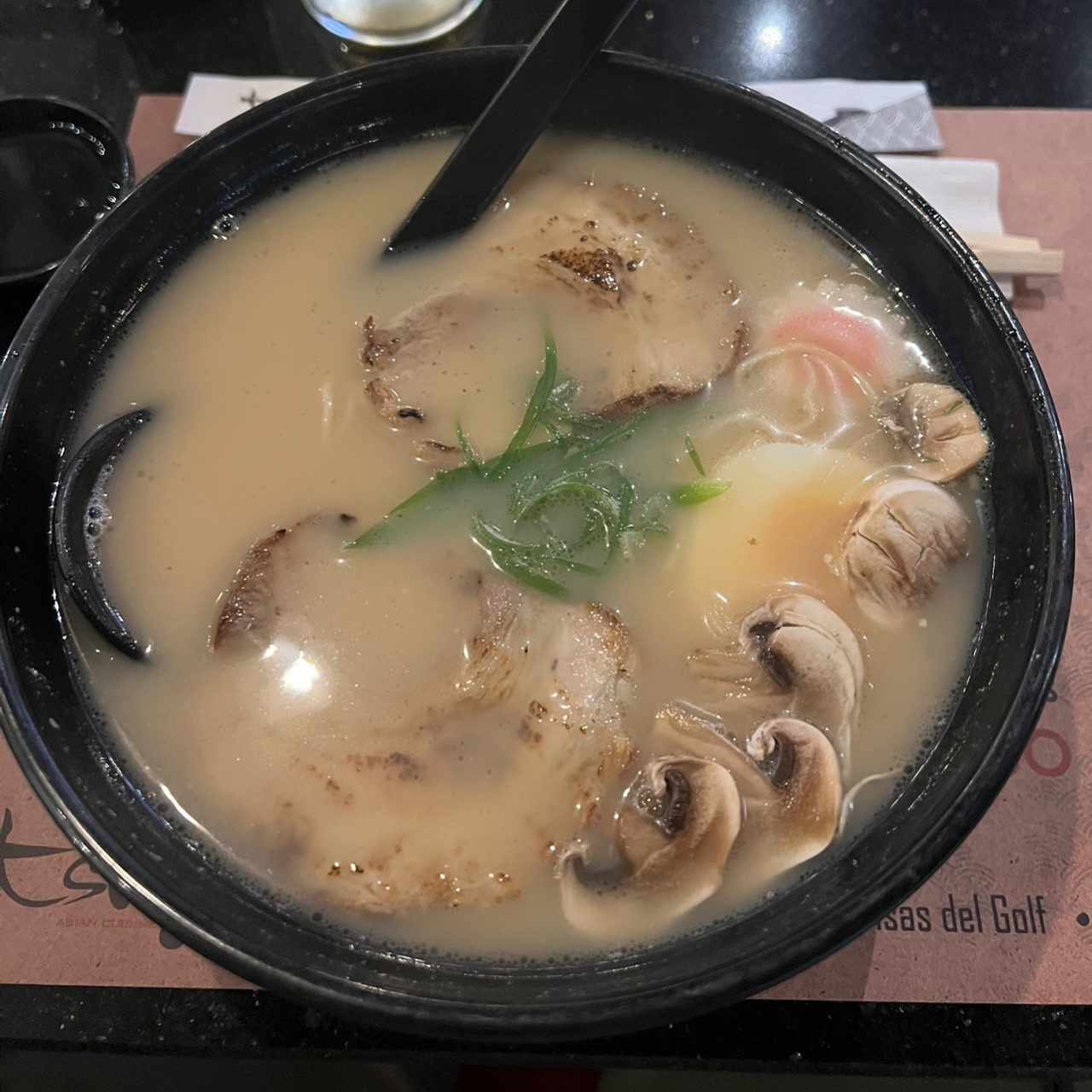 Sopas - Tsugoi Ramen