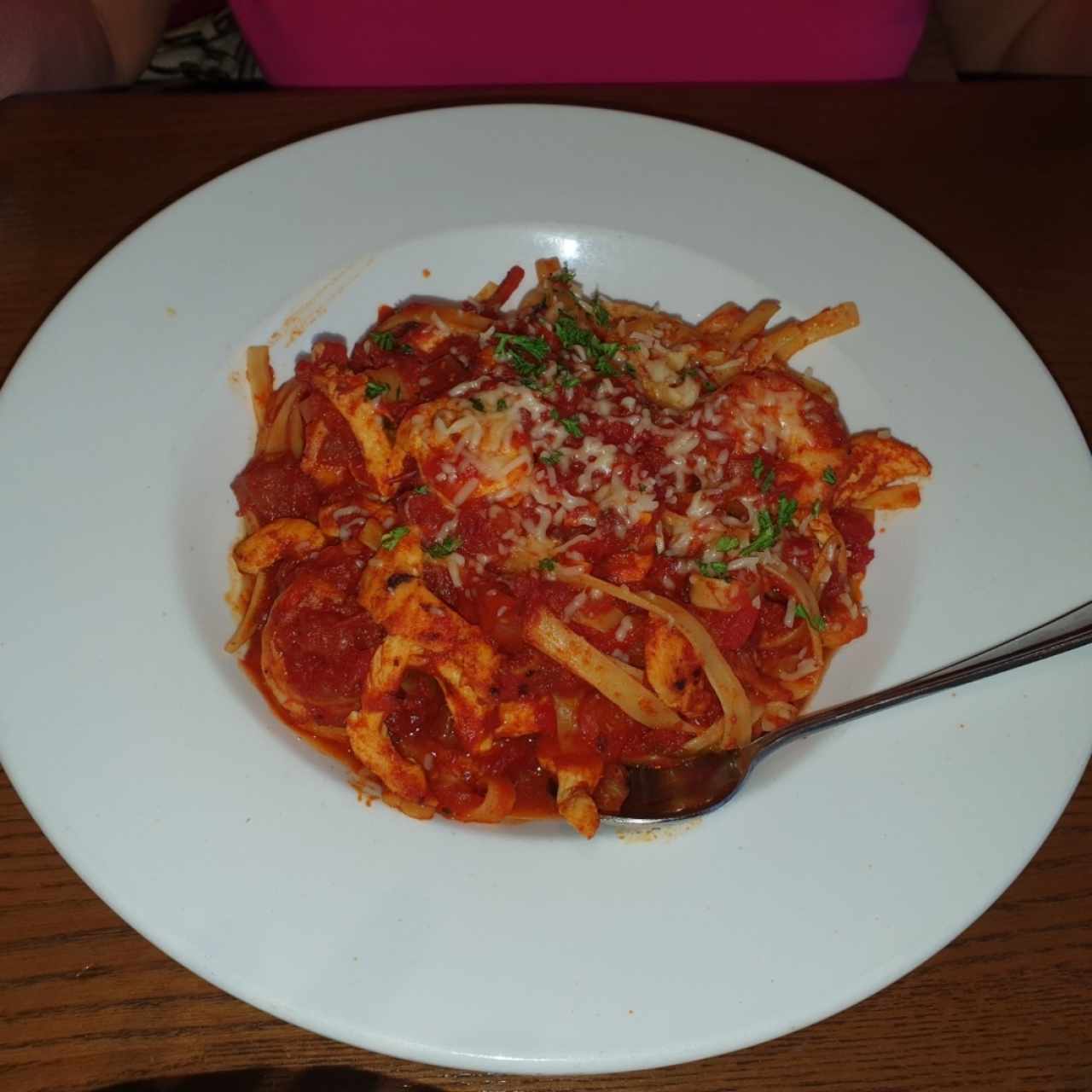 Pasta de Camarones en Salsa Roja 