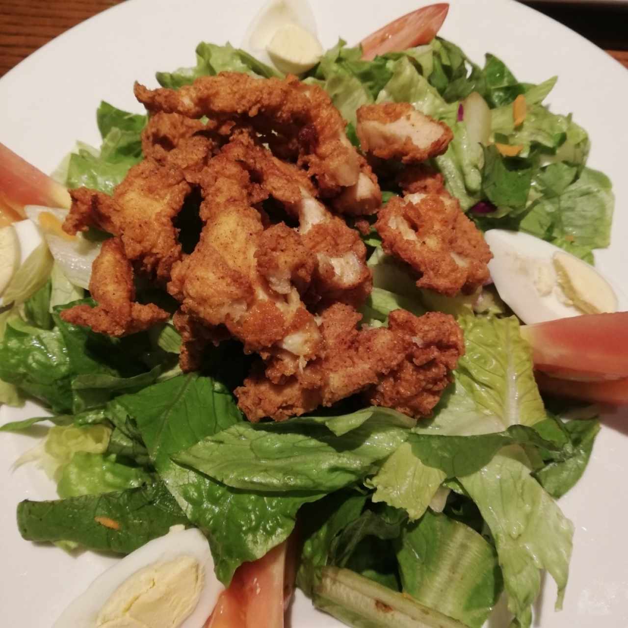 Ensalada de Cajún con Pollo 